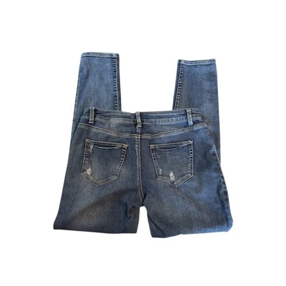 Maurices Size M-Short Skinny Denim Jean - Picture 5 of 5